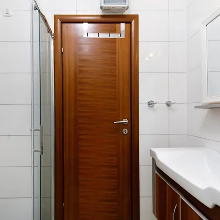 Apartmán Cozy For 3 Adults Next To The *